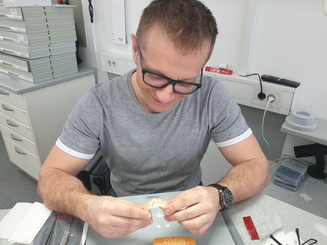 Umjetnost boje i teksture: mikro-layering za savršenu estetiku