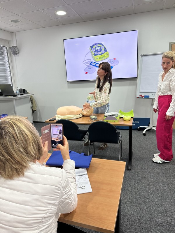 Hitna medicinska stanja u ordinaciji dentalne medicine